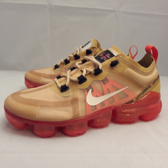 nike air vapormax 2019 crimson gold